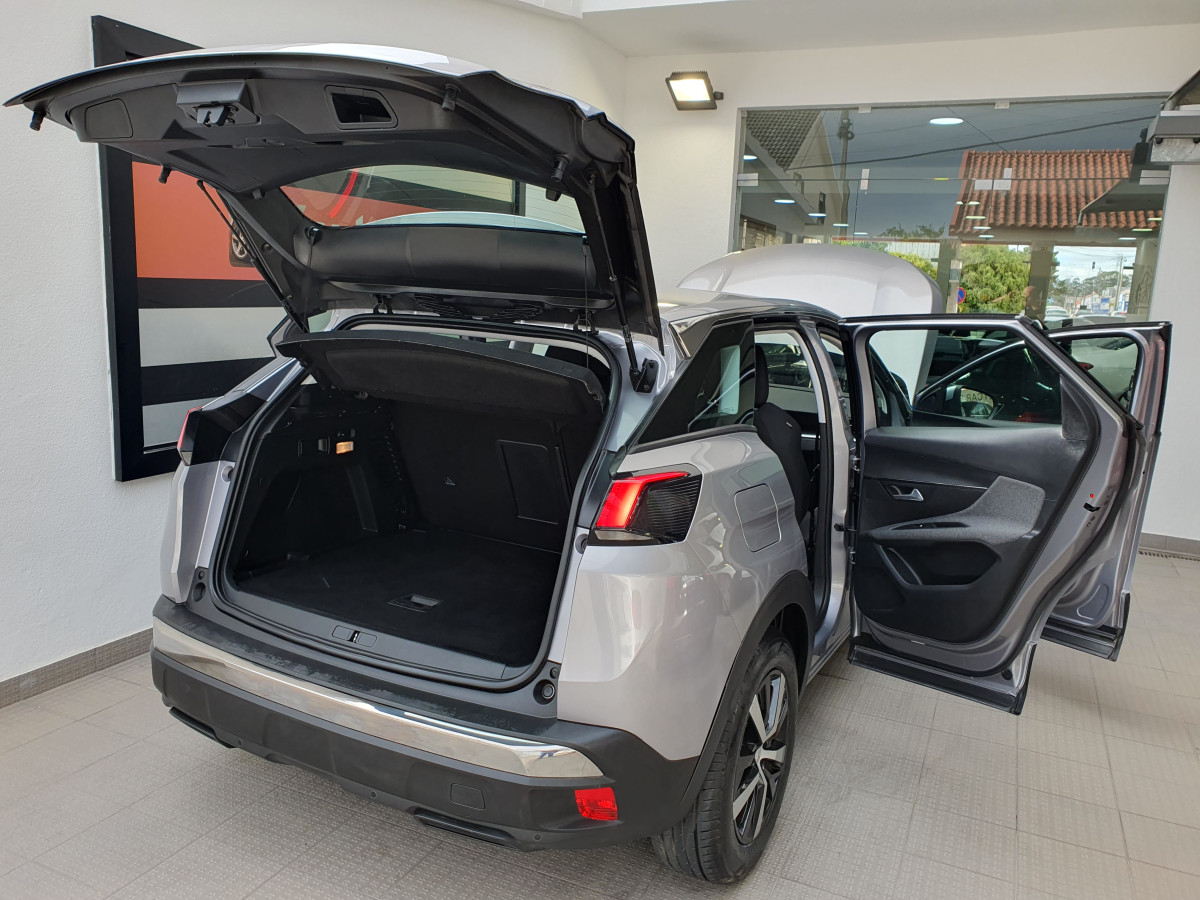 PEUGEOT 3008 1.6 BLUEHDi