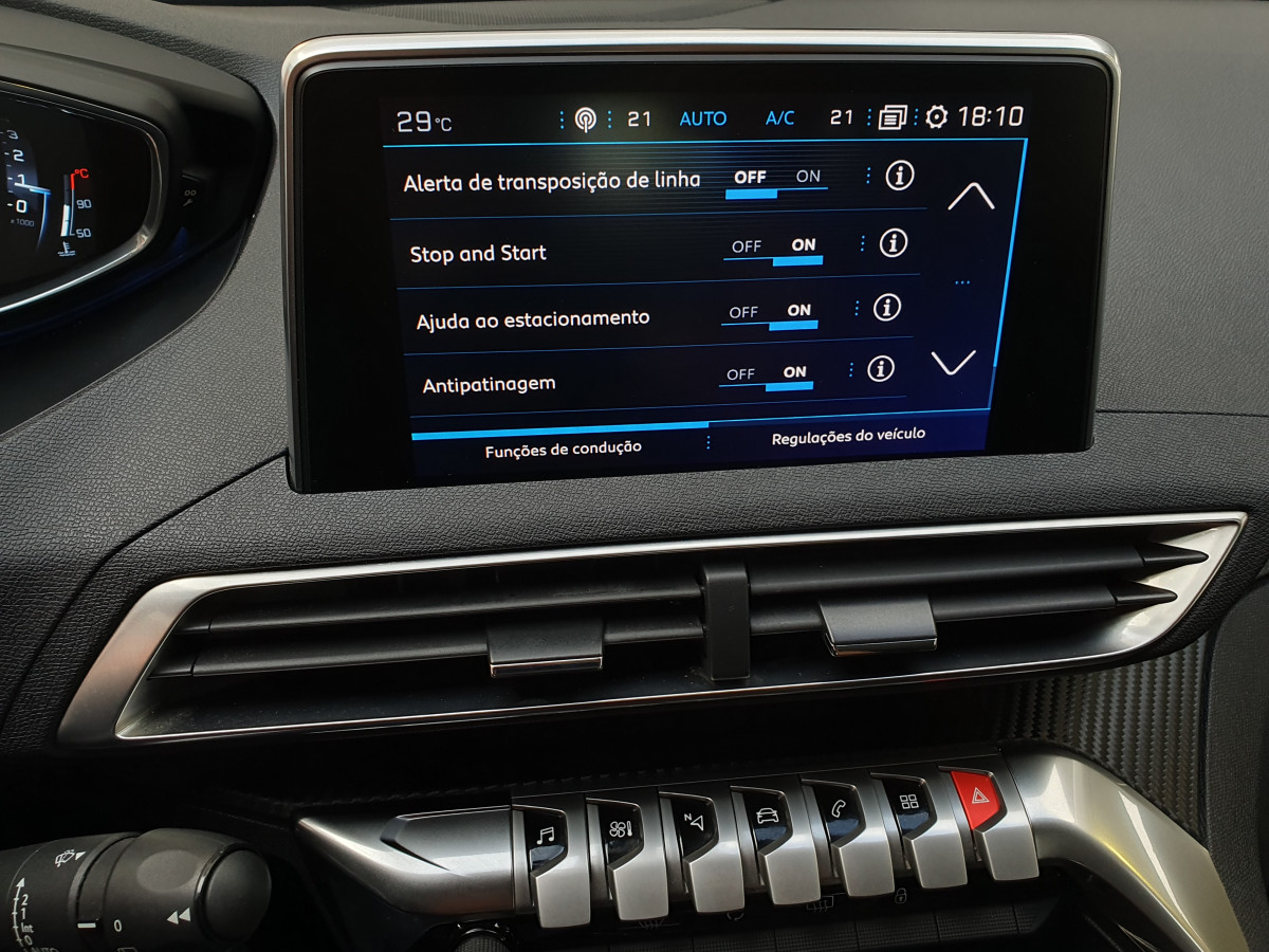 PEUGEOT 3008 1.6 BLUEHDi