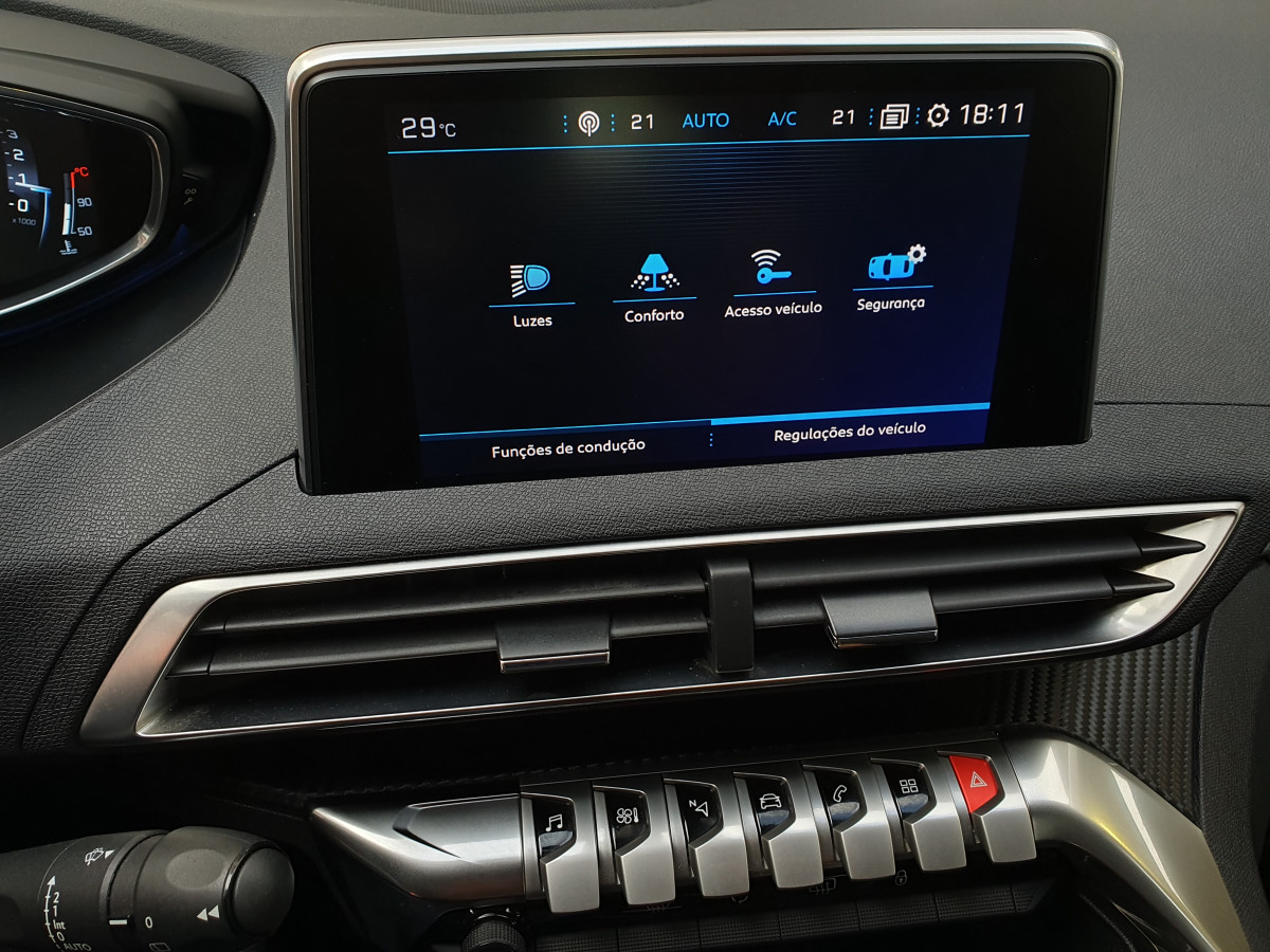 PEUGEOT 3008 1.6 BLUEHDi