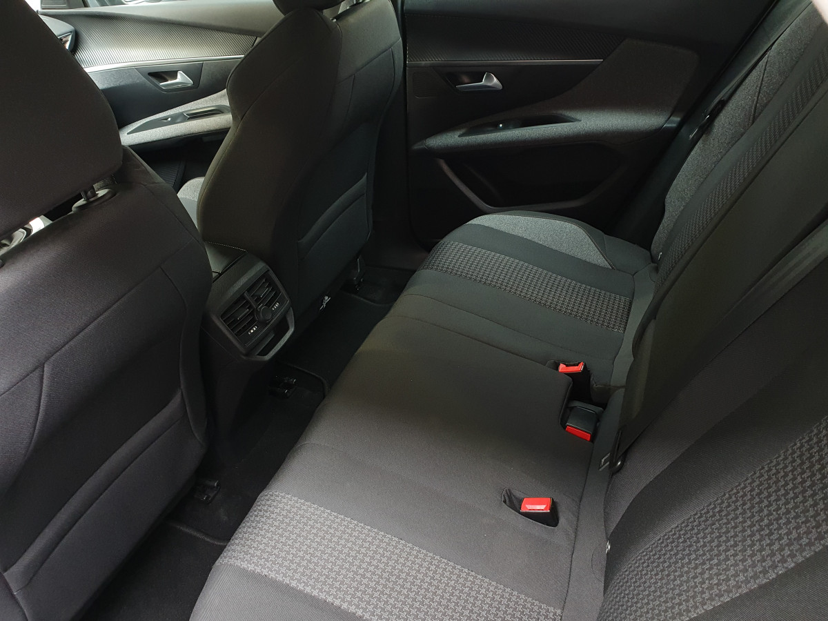 PEUGEOT 3008 1.6 BLUEHDi