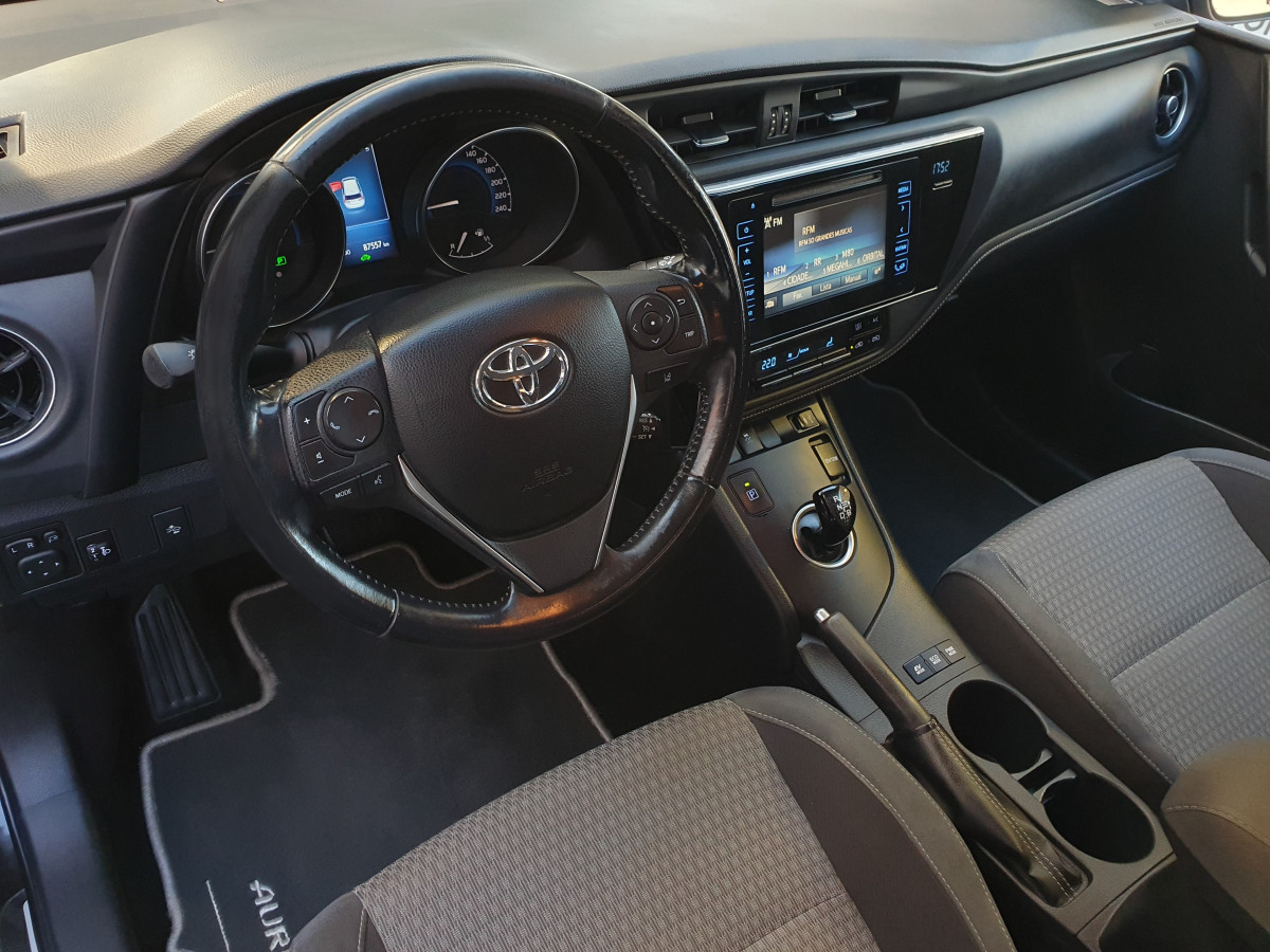 TOYOTA AURIS 1.8 HSD COMFORT HYBRID