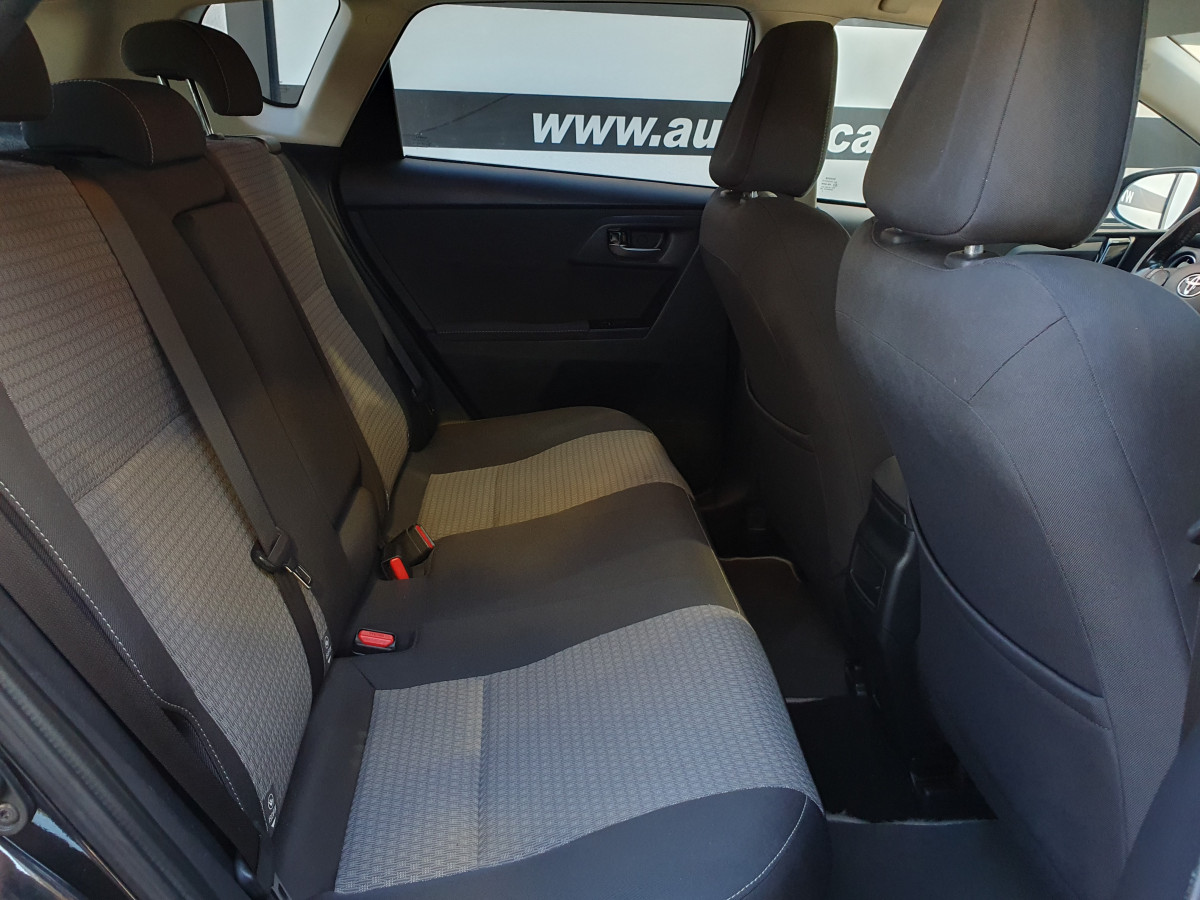 TOYOTA AURIS 1.8 HSD COMFORT HYBRID