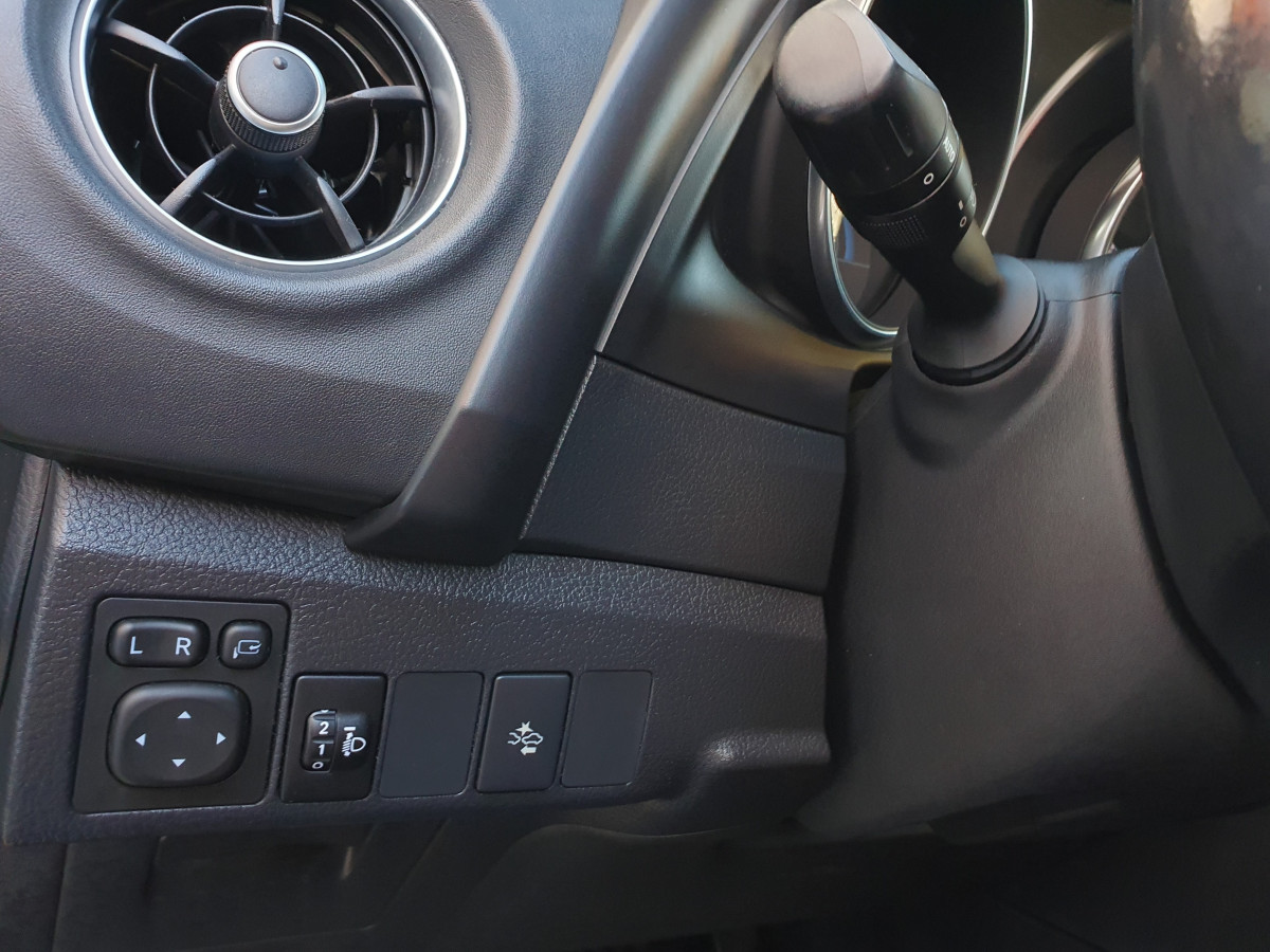 TOYOTA AURIS 1.8 HSD COMFORT HYBRID