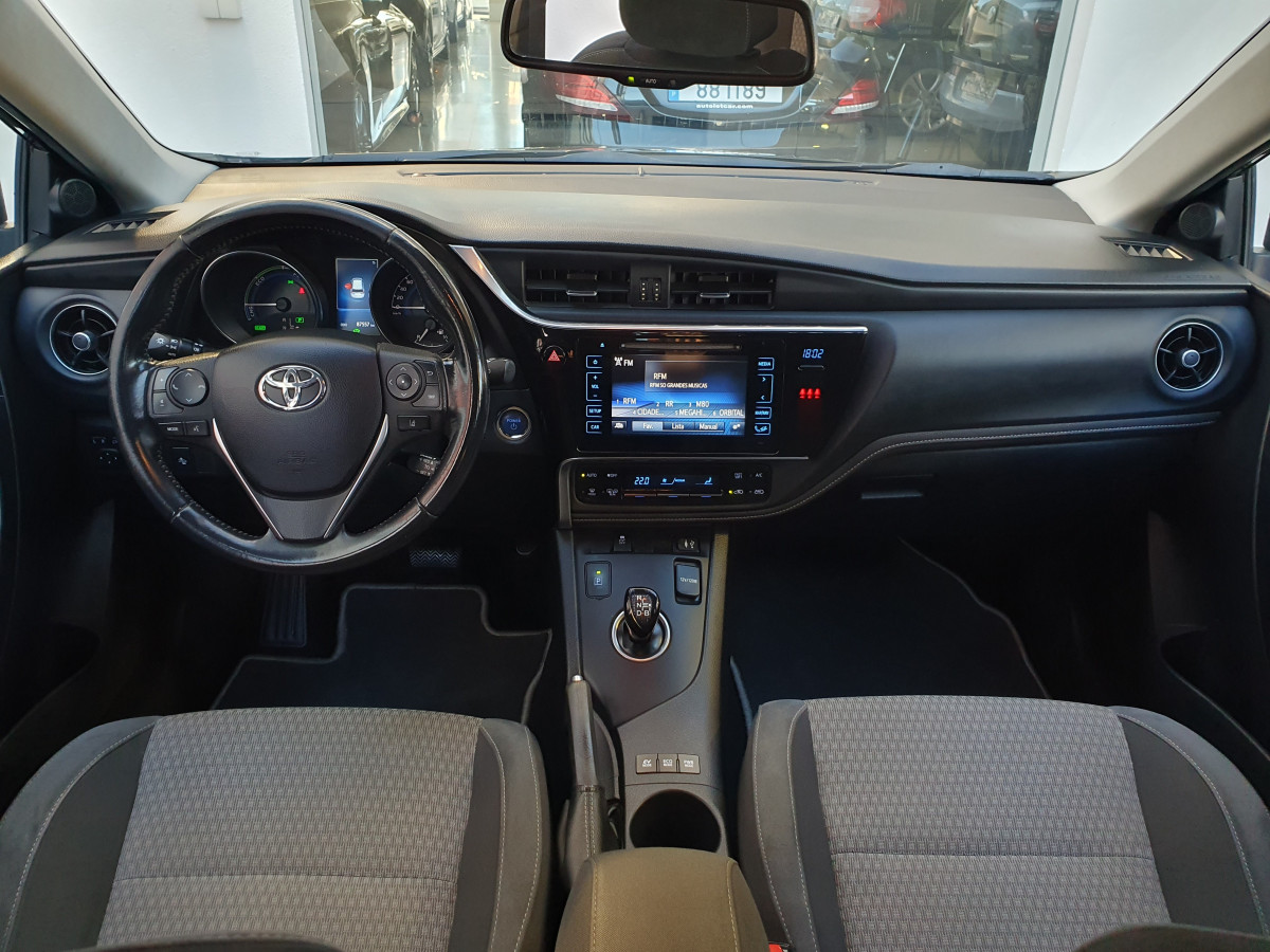 TOYOTA AURIS 1.8 HSD COMFORT HYBRID