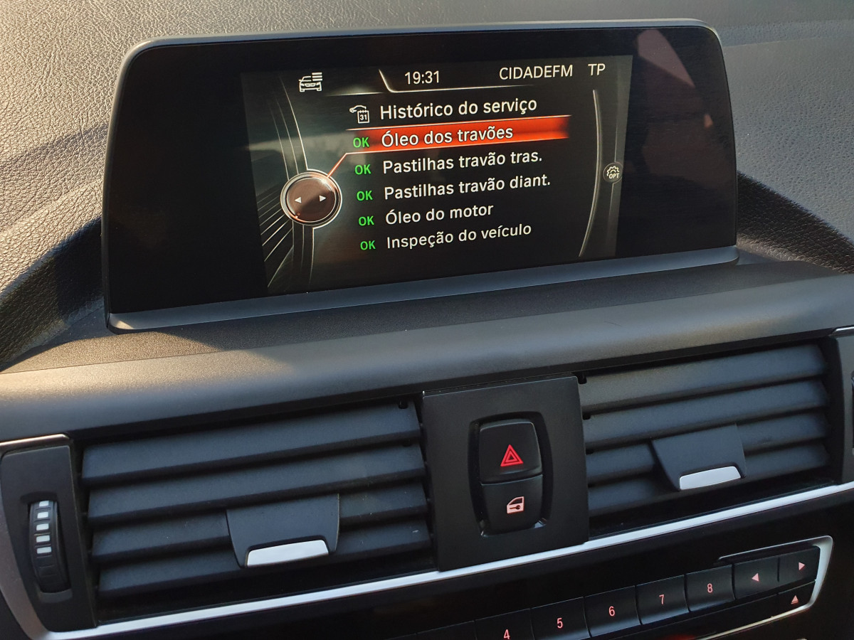 BMW 116 D LINE URBAN