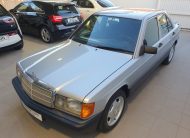 MERCEDES 190 D 2.5 TURBO