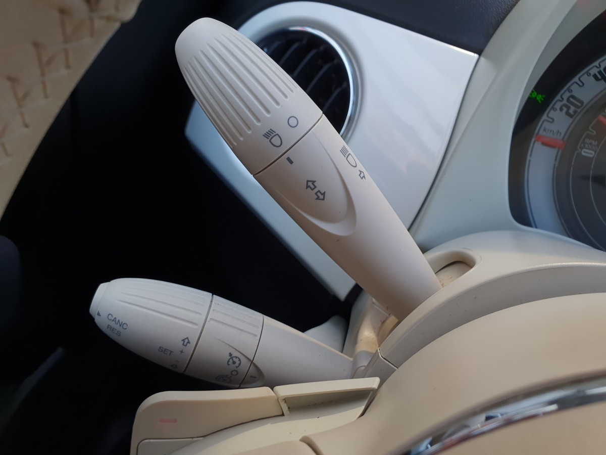 FIAT 500 1.2 LOUNGE MTA AUTO