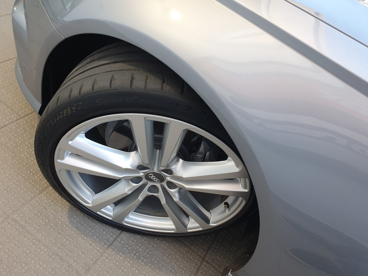 AUDI A6 AVANT 2.0 TDI S TRONIC