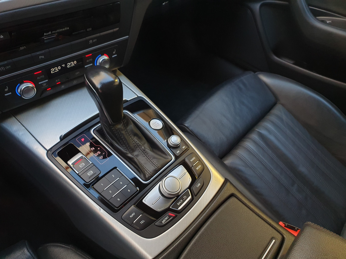 AUDI A6 AVANT 2.0 TDI S TRONIC