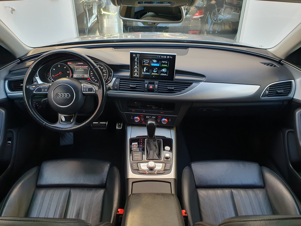 AUDI A6 AVANT 2.0 TDI S TRONIC