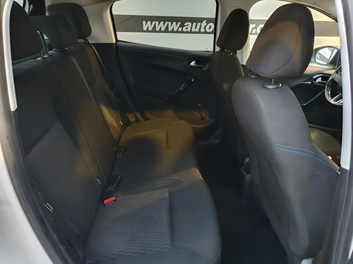 PEUGEOT 208 1.5 BLUEHDI SIGNATURE