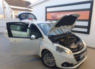 PEUGEOT 208 1.5 BLUEHDI SIGNATURE