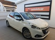 PEUGEOT 208 1.5 BLUEHDI SIGNATURE